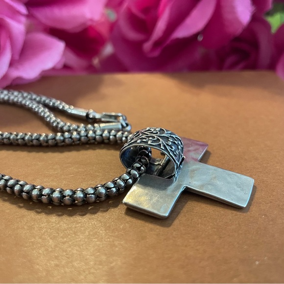 Silpada Sterling Silver Necklace & Cross pendant - Picture 8 of 16